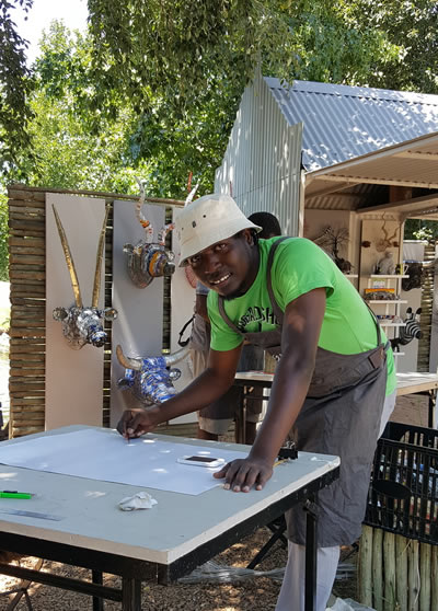 Kudakwashe Gavi - visual artist at Spier Craft Market